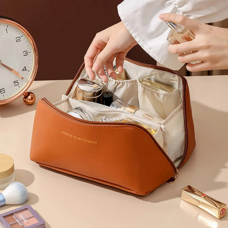 Bolsa de Cosméticos de Alta Capacidad – Diseño Moderno y Portátil